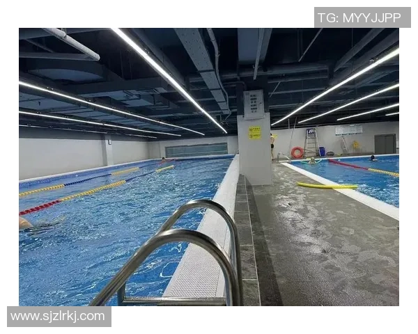 畅游蓝海：探索游泳技巧与健康益处的全面指南