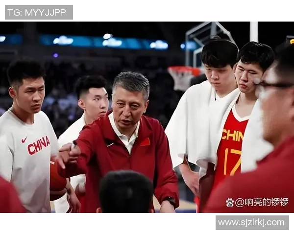 上海篮球队灵活性引发热议球迷观点交锋与战术分析齐聚一堂