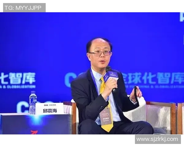 足球运动全球化进程中的发展趋势与文化交流研究